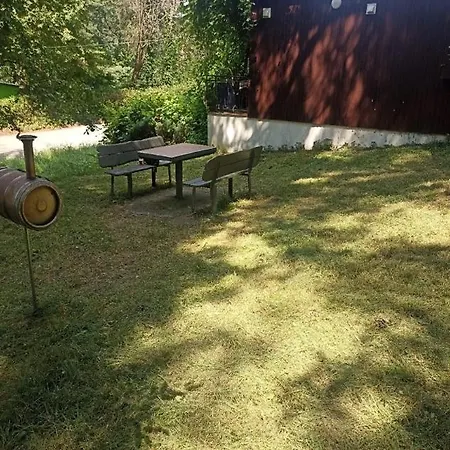 Ferienhaus Letniskowy Nad Zapora Roznowska